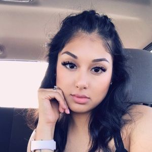 Meet your Posher, Lily